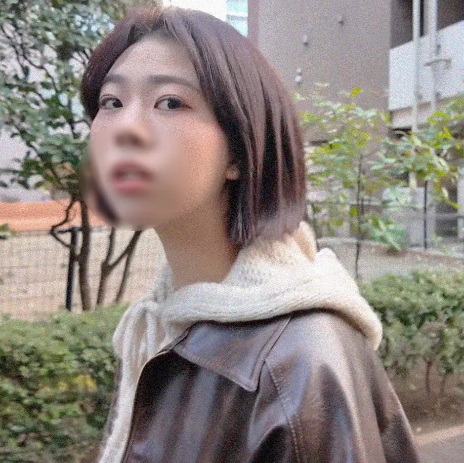 FC2-PPV-4712202 - Exclusive Sale 60% OFF! F-cup, 20 years old **Because she had a cocky face, I made her squirt with a thick cock before she studied abroad, leaving her trembling uncontrollably. Then I creampied her to mak